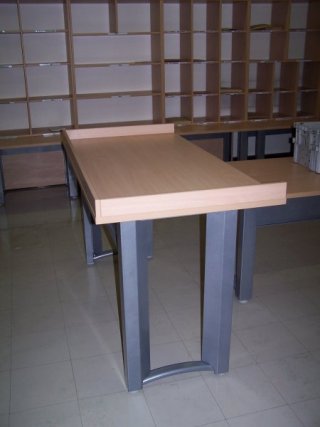 <h1>Table avec ridelles 3 côtés</h1><p></p>